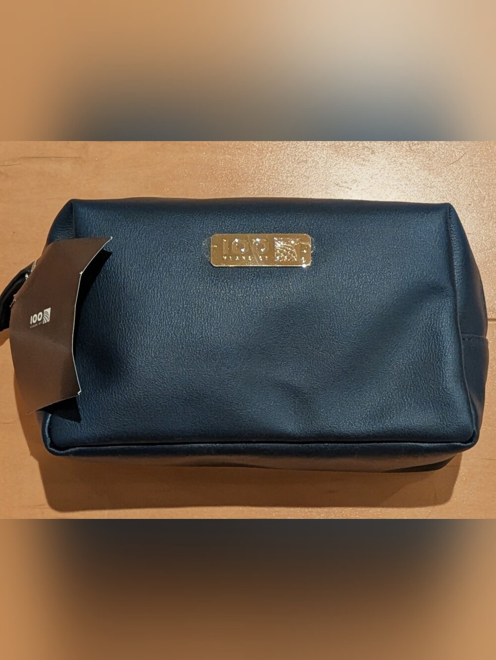 United Polaris 100 Years Amenity Kit NWT Perricone MD Navy Sealed